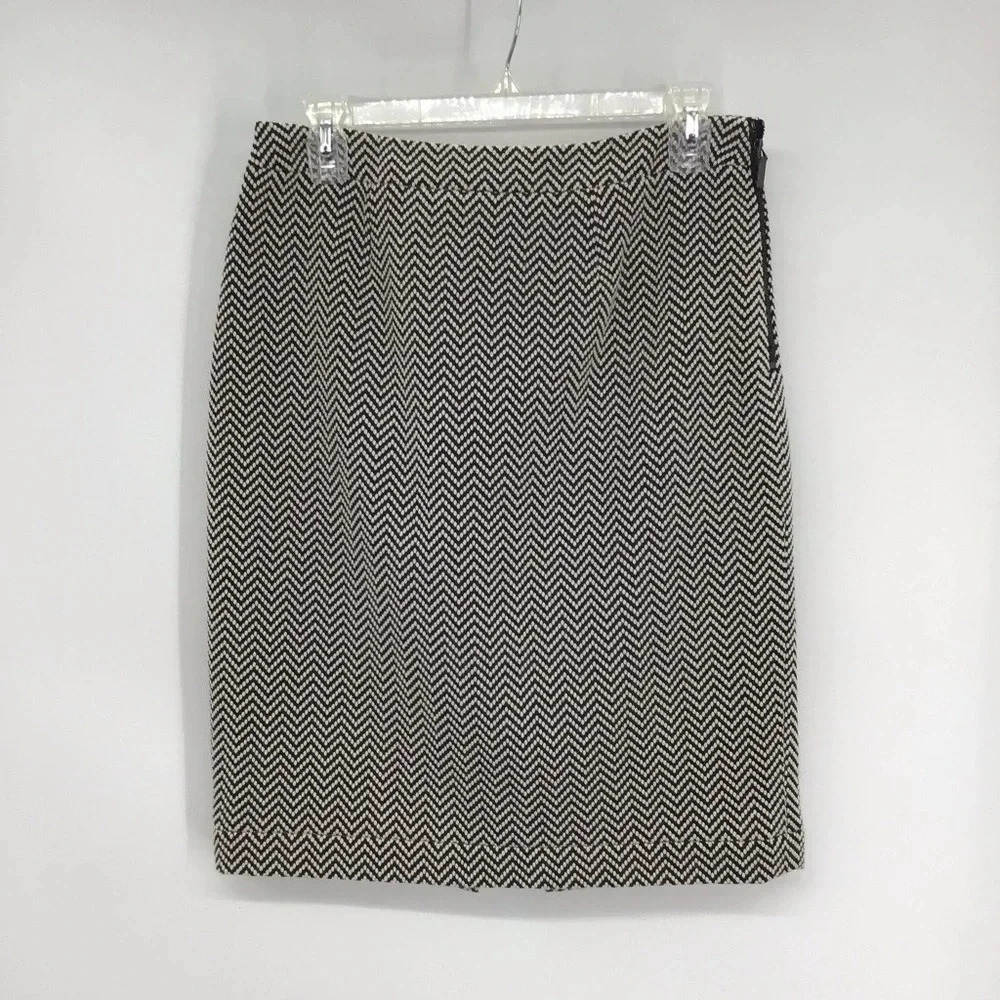 Carlisle Women’s Classic Wool Blend Pencil Skirt Black/White Knee Length Size 4
